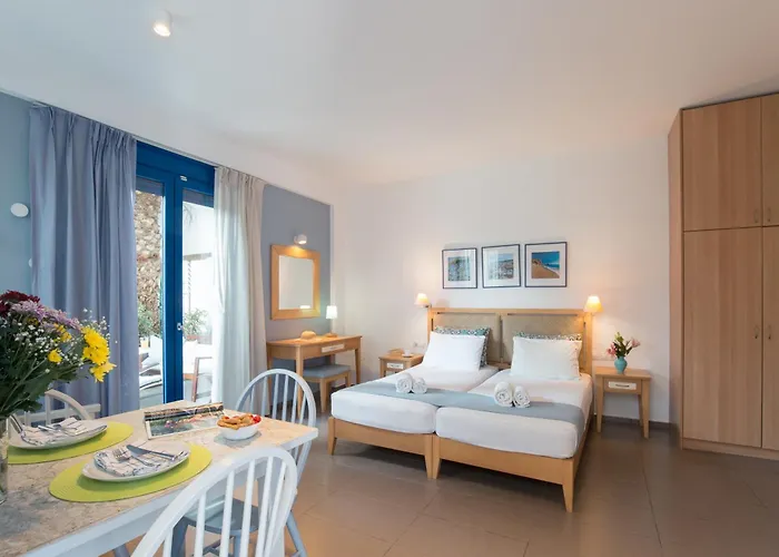 Anna Plakias Apartments