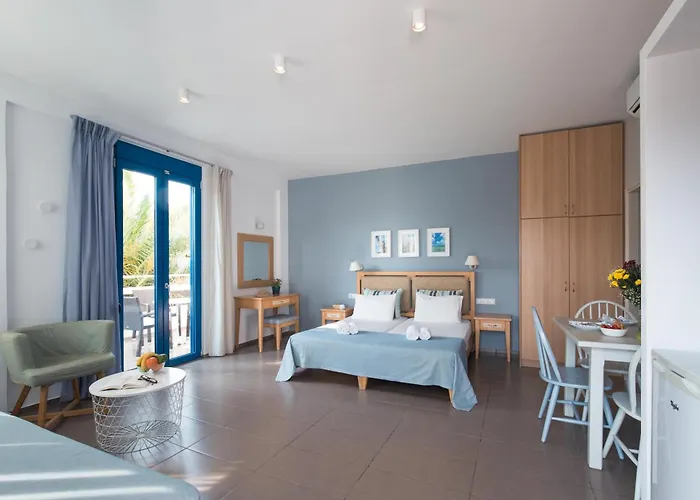 Anna Plakias Apartments